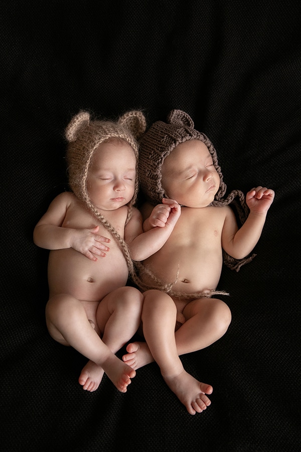 adorable-photoshoot-newborn-twins_07