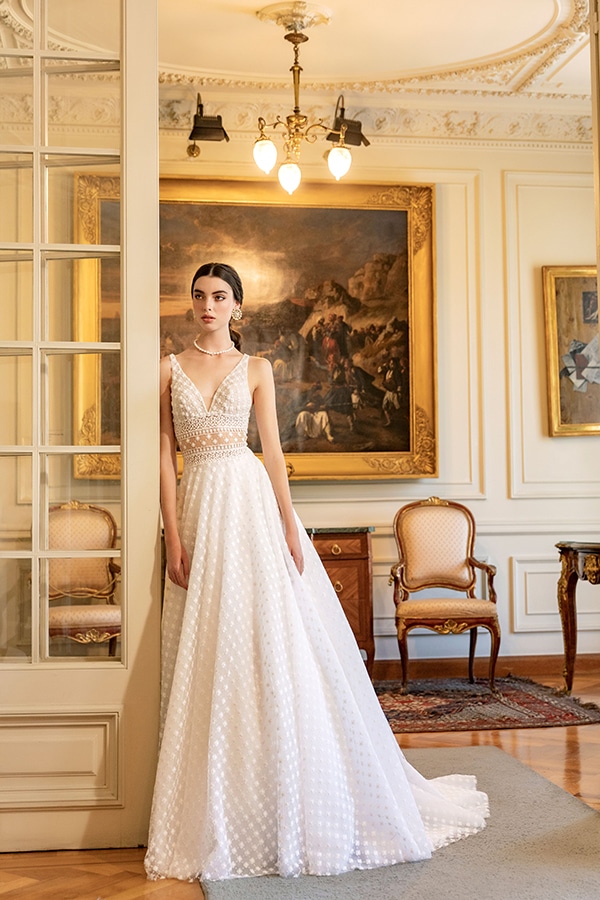 luxurious-wedding-dresses-aristocratic-bridal-look-costantino_02X