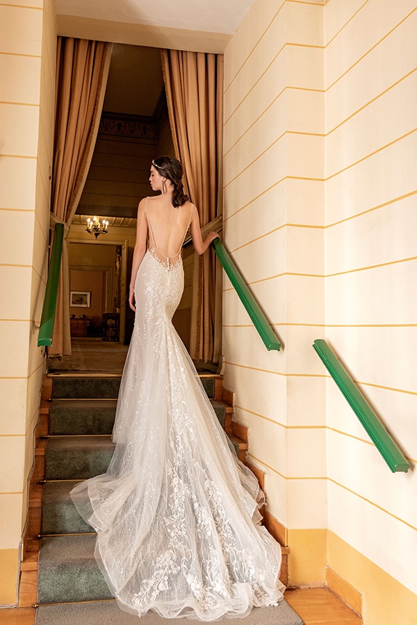 luxurious-wedding-dresses-aristocratic-bridal-look-costantino_08