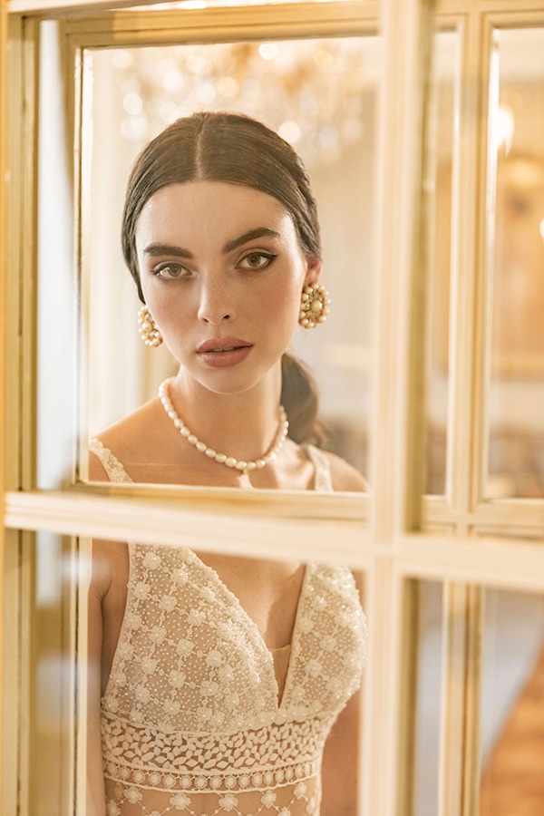 luxurious-wedding-dresses-aristocratic-bridal-look-costantino_15x