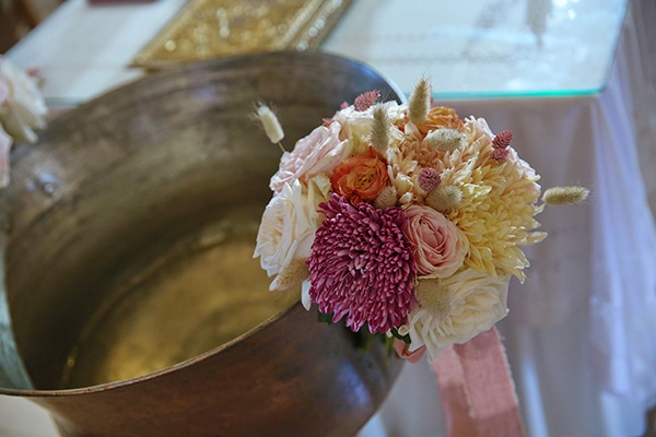 dreamy-girly-baptism-ideas-pink-gold-hues_02