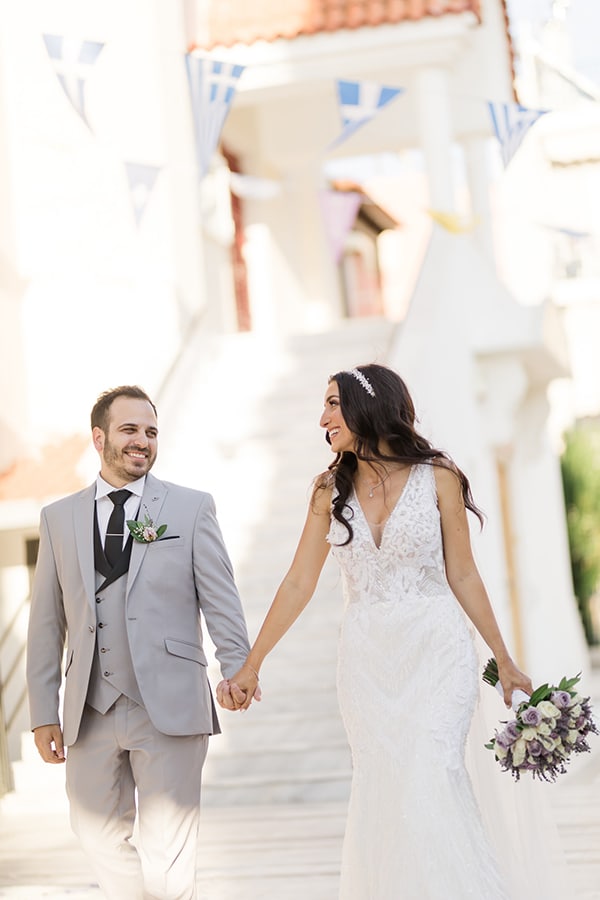 romantic-wedding-athens-lavender-lila-colors_17x