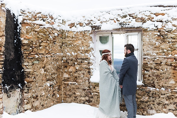 winter-wedding-chalkidiki-incredible-boho-setting-white-hues_19