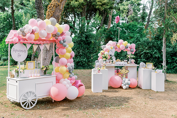 unique-girl-baptism-ideas-pink-yellow-hues-themed-snoopy_01