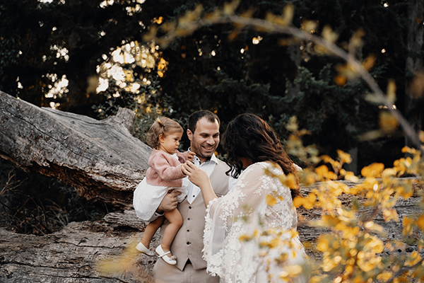 beautiful--family-shoot-forest-sweet-snapshots_11x
