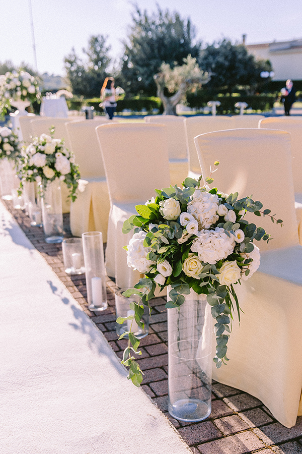 all-white-wedding-decoration-ideas-florals_05