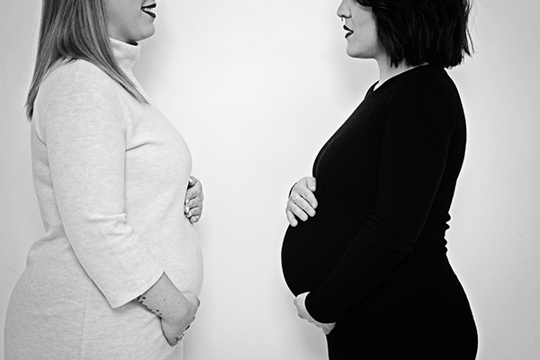 adorable-sisters-maternity-photoshoot_08