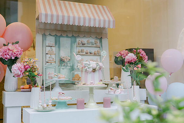 lovely-girl-baptism-decoration-ideas-french-patisserie-theme-pastel-hues_01