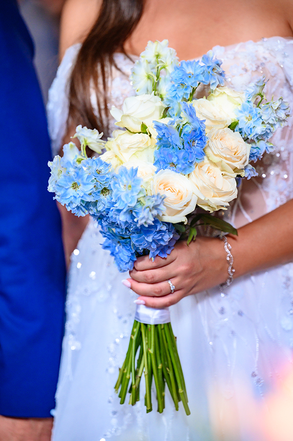 romanntic-summer-wedding-chalkida-dusty-blue-hydrangeas_16