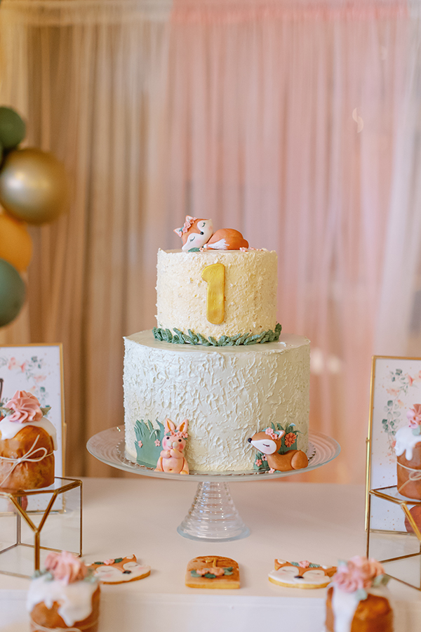 cute-girl-decoration-ideas-baptism-theme-little-fox_08