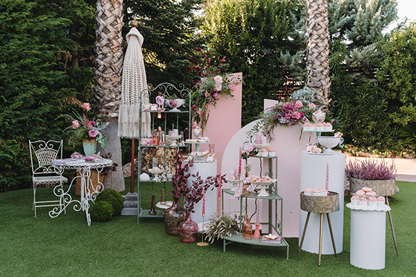 floral-fall-girl-baptism-athens-pink-hues_05