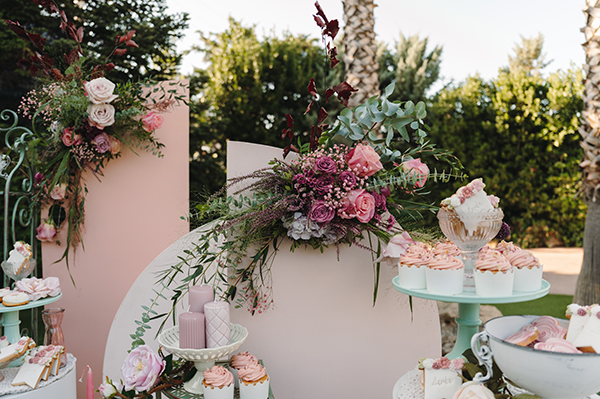 floral-fall-girl-baptism-athens-pink-hues_05x