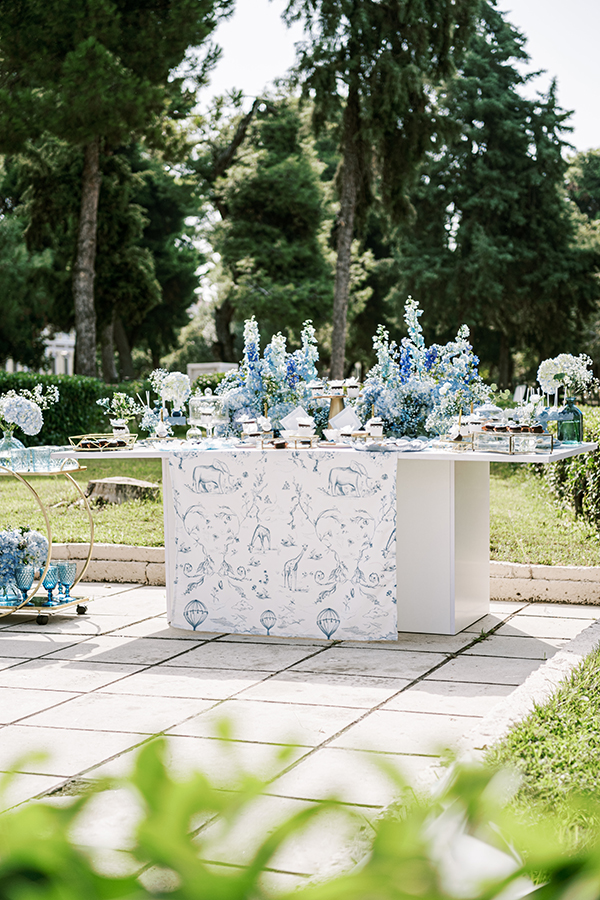 lovely-boy-baptism-decoration-ideas-blue-hues_07
