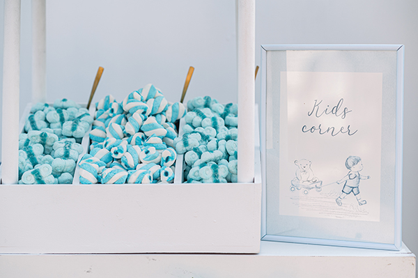 lovely-boy-baptism-decoration-ideas-blue-hues_17