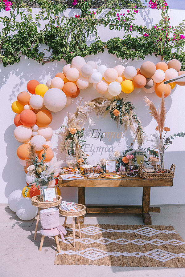 boho-girl-baptism-decoration-ideas-orange-hues_02x