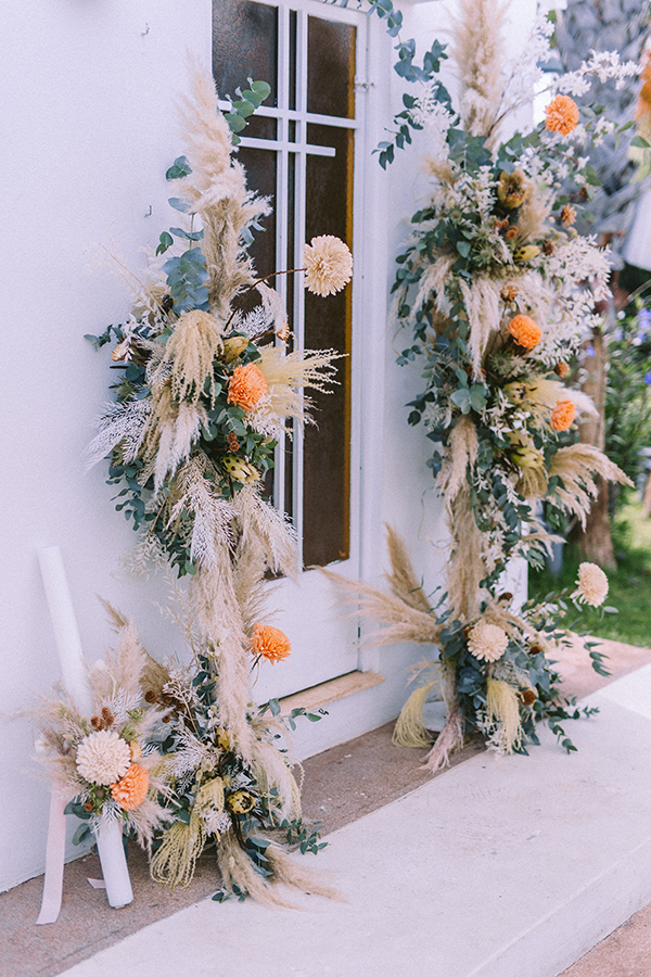boho-girl-baptism-decoration-ideas-orange-hues_12