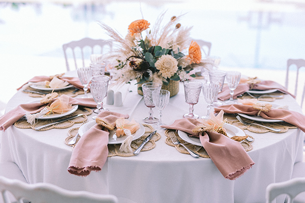 boho-girl-baptism-decoration-ideas-orange-hues_14