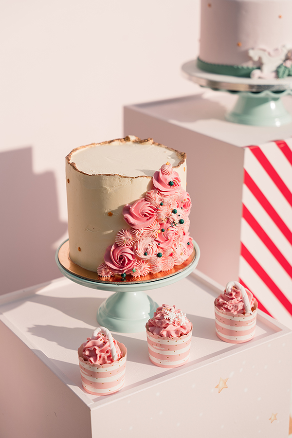 cheerful-birthday-party-christmas-decoration_04