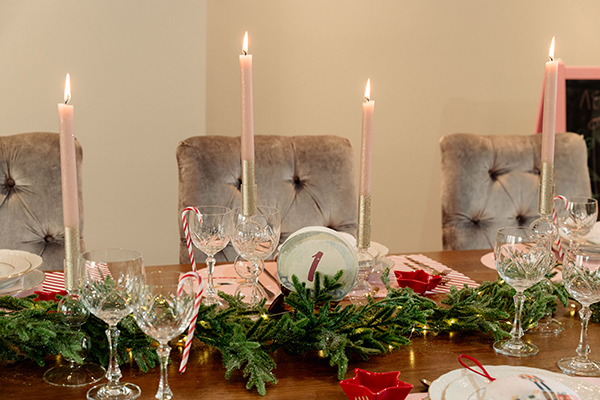 cheerful-birthday-party-christmas-decoration_31