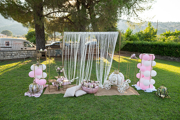 girl-baptism-decoration-ideas-pumpkin-pink-hues_01