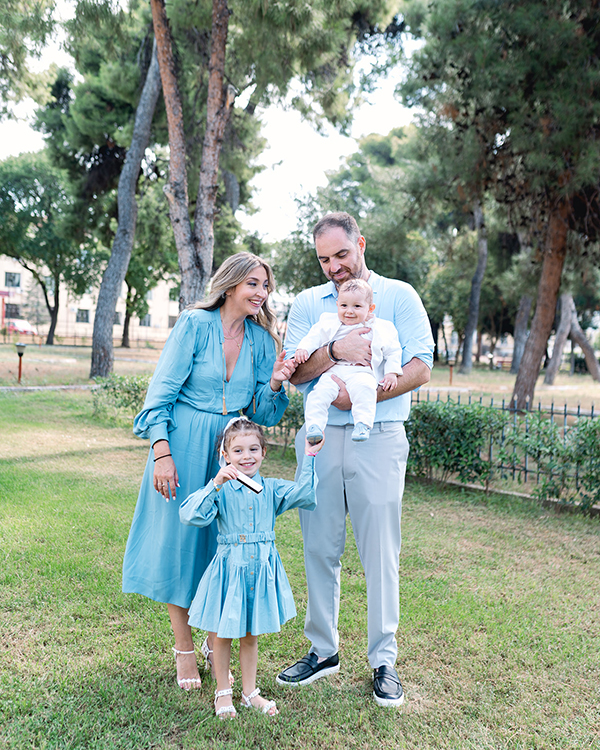 gorgeous-fall-boy-baptism-thessaloniki-light-blue-hues_01