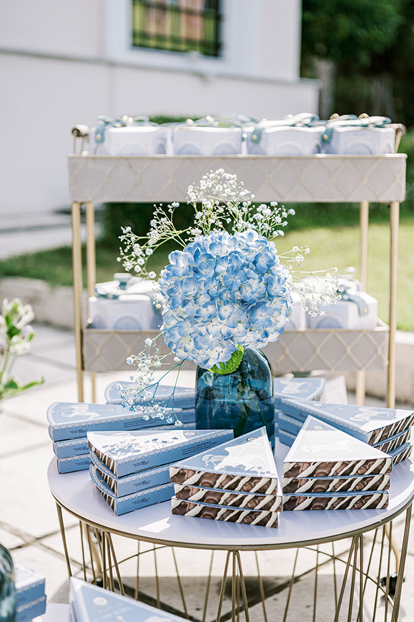 gorgeous-fall-boy-baptism-thessaloniki-light-blue-hues_05