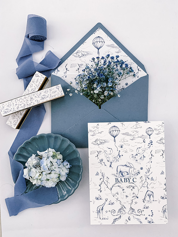 gorgeous-fall-boy-baptism-thessaloniki-light-blue-hues_06