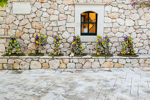 lovely-girl-baptism-rethymno-gorgeous-flowers_03