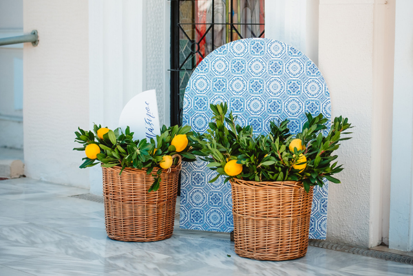 beautiful-ideas-boy-baptism-theme-lemons_08