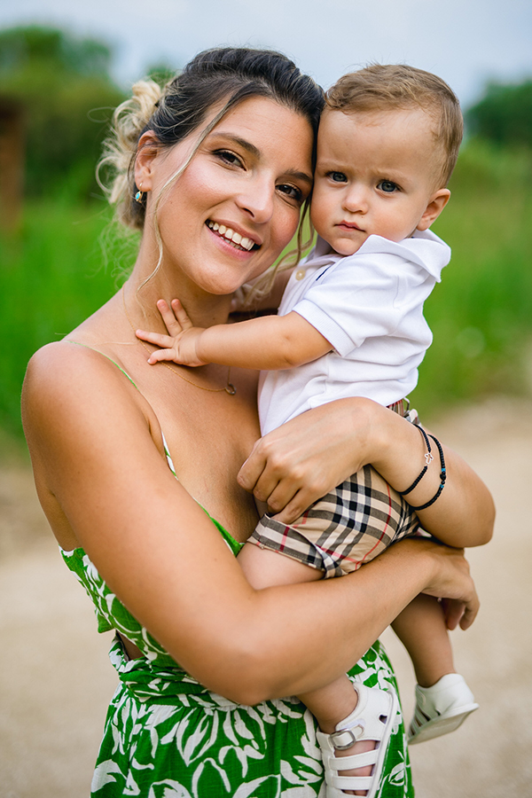 cute-boy-baptism-athens-air-balloon_12