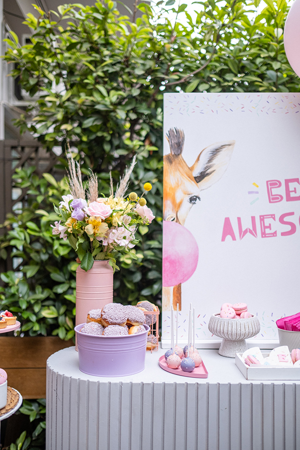 girly-girl-baptism-decoration-pastel-hues_08