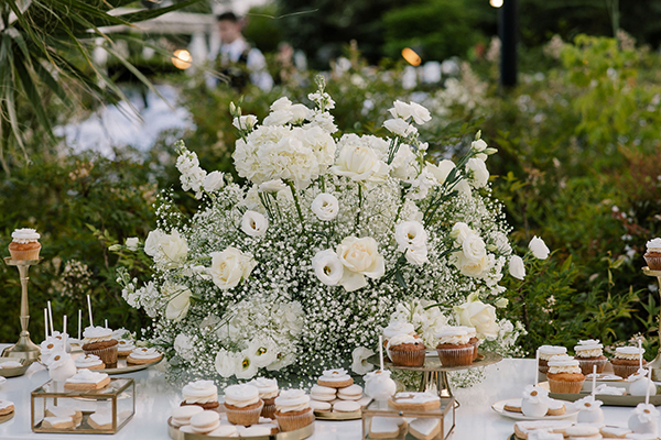 elegant-summer-wedding-thessaloniki-all-white-flowers_05x