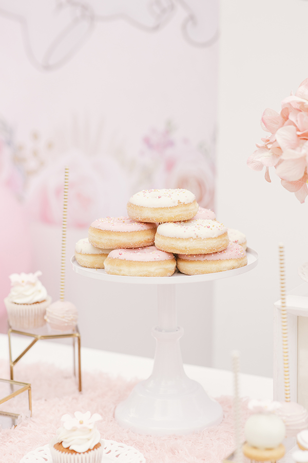 girl-baptism-ideas-pink-colors-theme-little-elephant_03