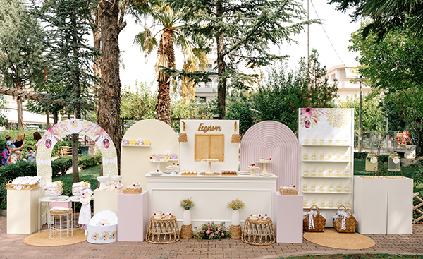 romantix-girl-baptism-ideas-pink-beige-colors_01