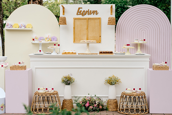 romantix-girl-baptism-ideas-pink-beige-colors_05