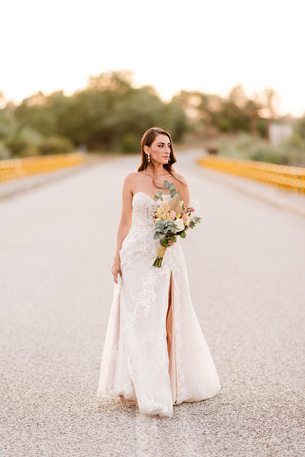 romantic-wedding-kozani-gorgeous-pastel-flowers_02
