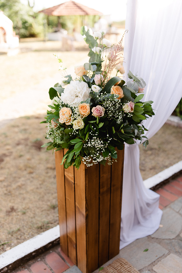 romantic-wedding-kozani-gorgeous-pastel-flowers_11