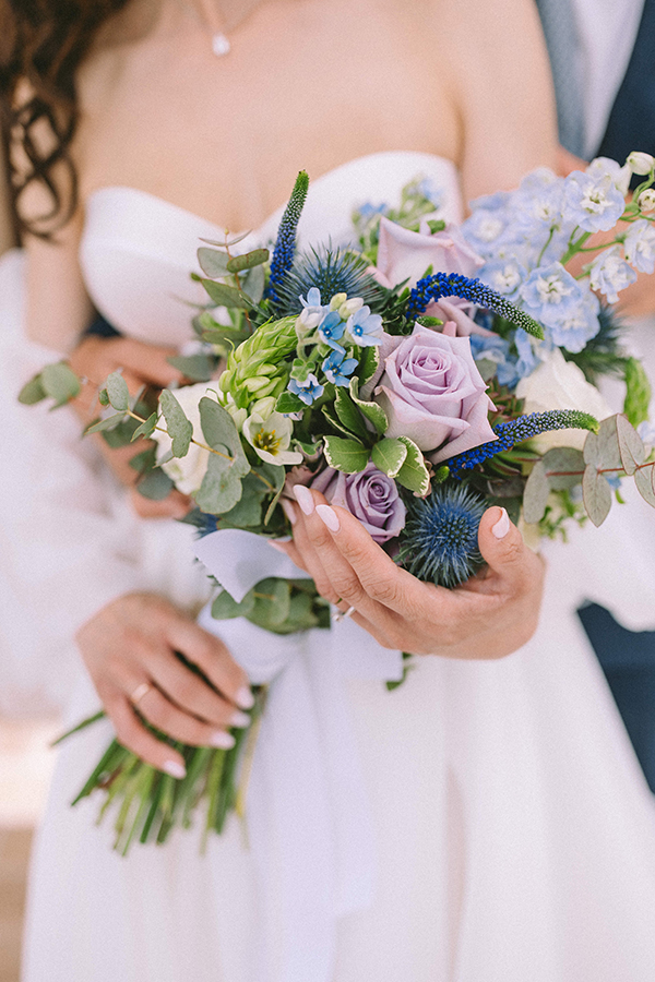 spring-wedding-baptism-athens-blue-lilac-hues_03