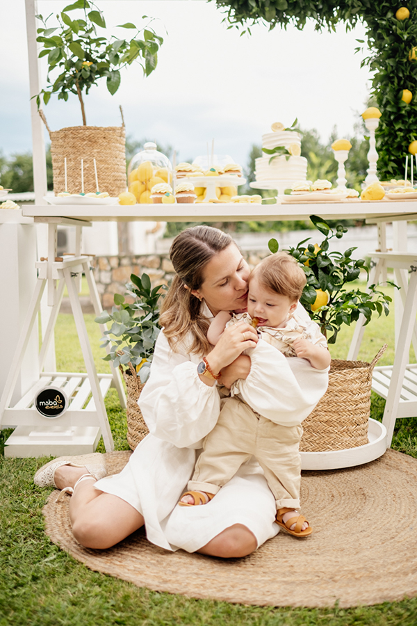 bright-fun-lemon-theme-baptism_04