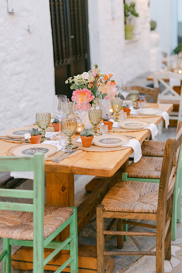pretty-and-bright-wedding-tinos-wild-flowers_31