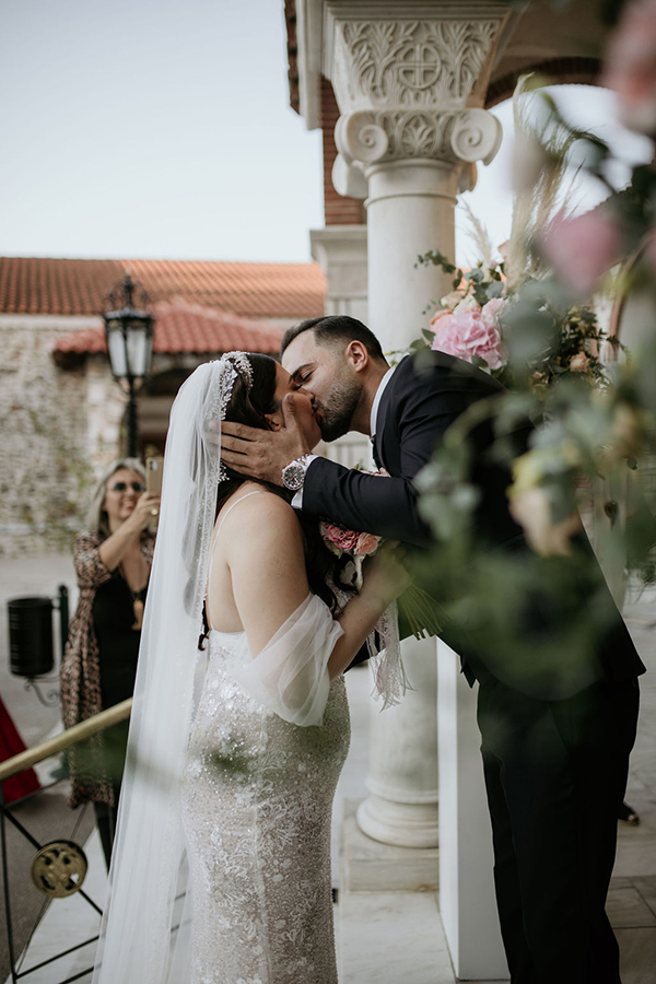 romantic-wedding-baptism-lovely-flowers_05