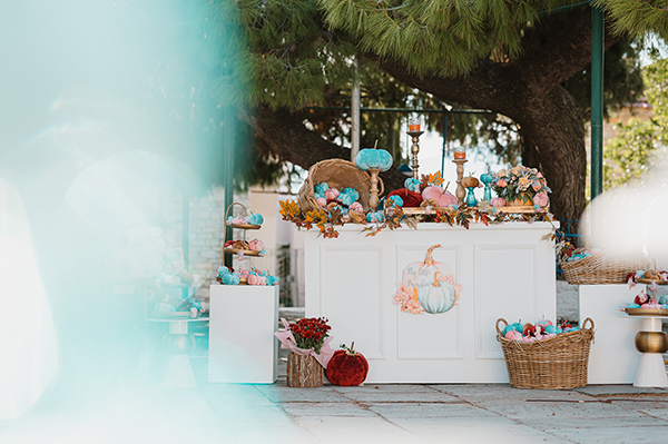 chic-autumn-baptism-pumpkin-theme_04