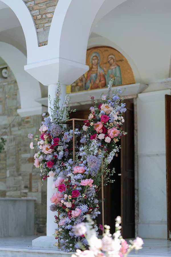pretty-girl-spring-baptism-pink-florals_09