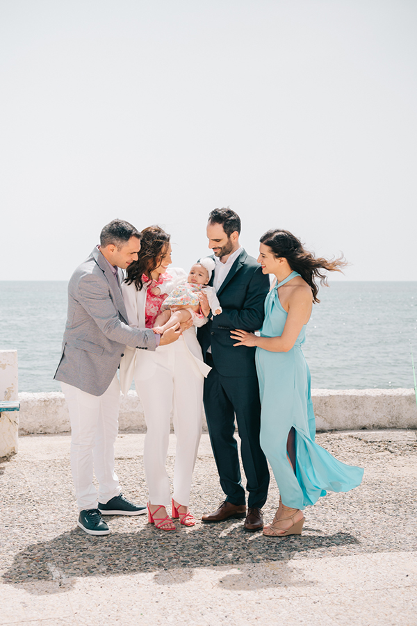 beautiful-floral-themed-baptism_02