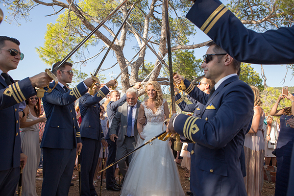 beautiful-military-wedding-daskalio-heart-shaped-greek-island_11