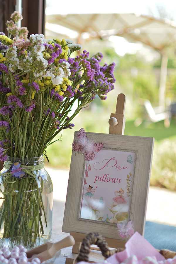 pretty-baptism-decoration-ideas-fairies-theme_09