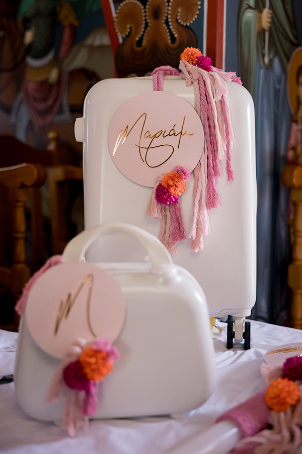 modern-spring-baptism-with-vivd-colors_04