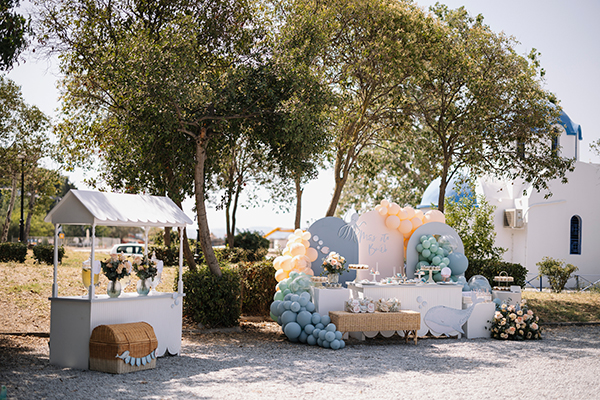 summer-christening-incredible-decoration-dusty-blue-shades_07