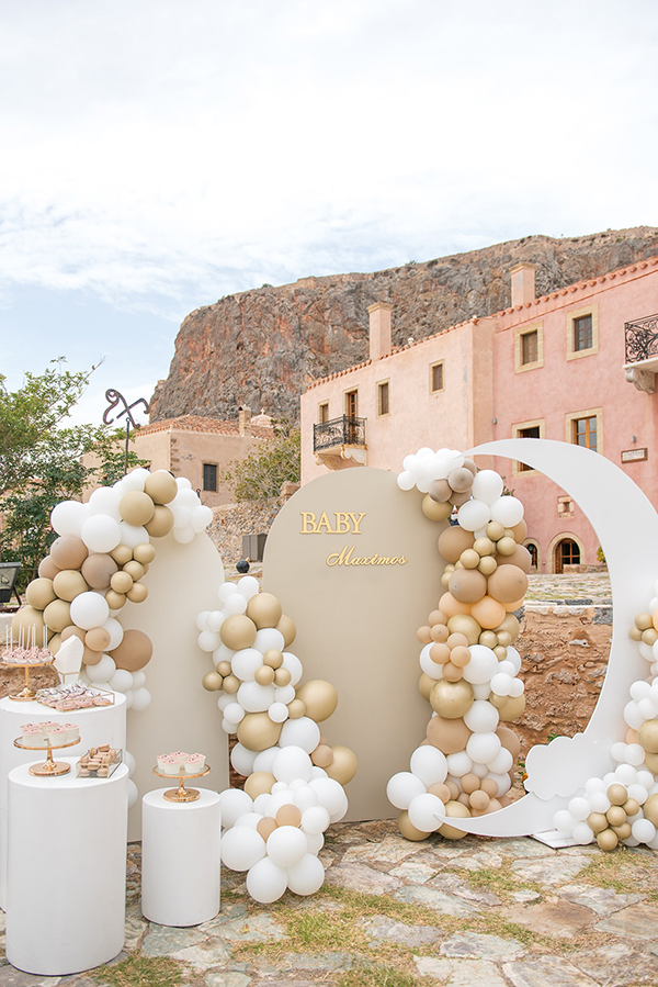 elegant-stylish-baptish-castle-monemvasia_04