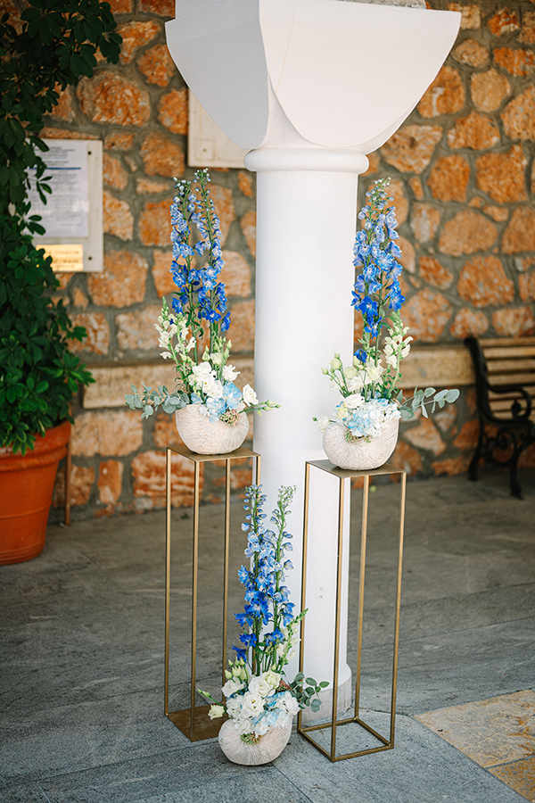baptism-decoration-ideas-blue-delphinium_04